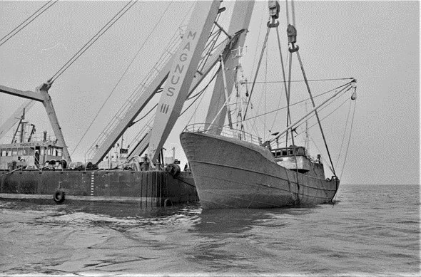 KNRM -  Visserijschepen uit Alphen aan den Rijn 4